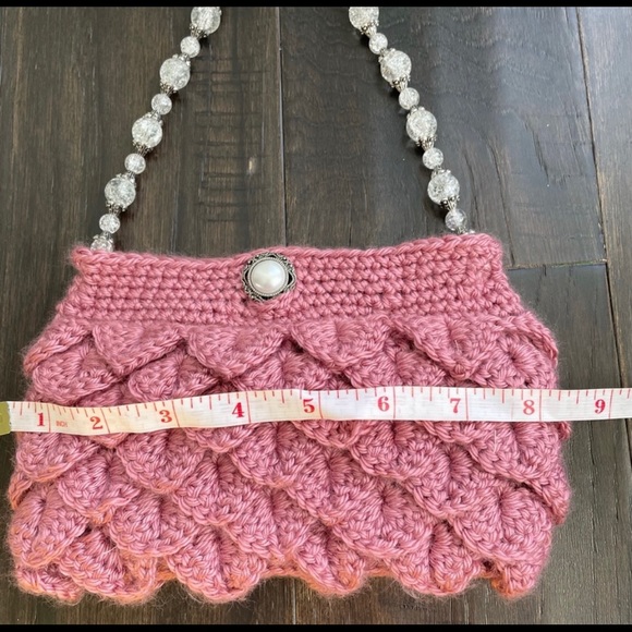 Hand crafted crochet purse - Picture 6 of 7